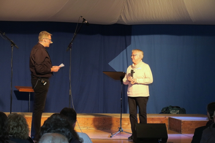 2016_10_04_074_Zeltkirche_mit_CV